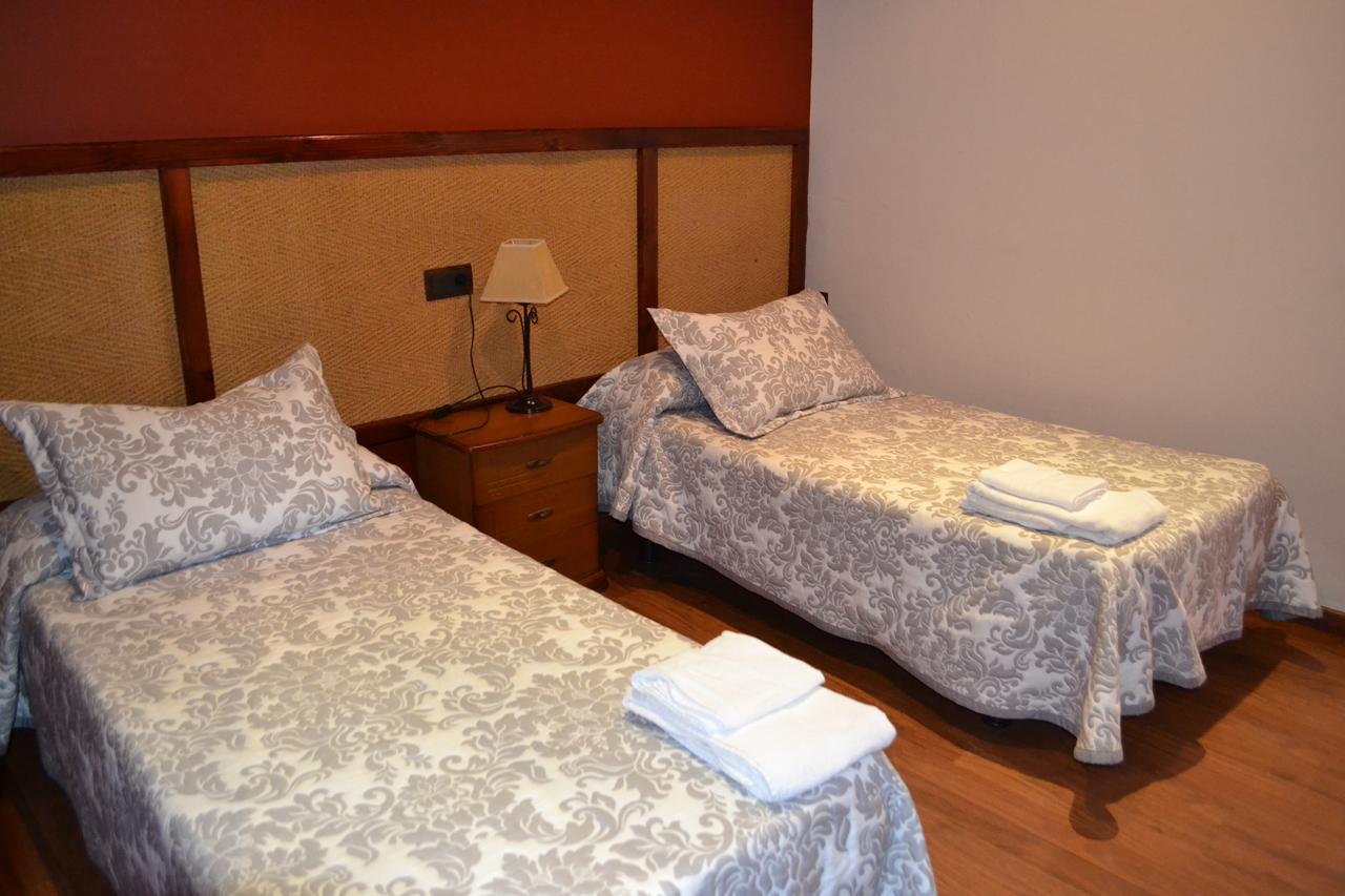 Hostal Pension La Ruta Патерна-дель-Кампо Экстерьер фото